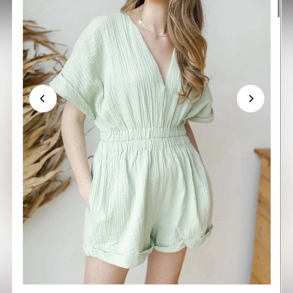 Lumiere light green romper
